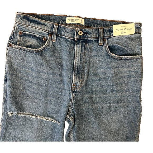 NWT| Abercrombie and Fitch 90s Relaxed High Rise Jean 32/14L - Picture 6 of 6